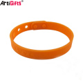 Pulsera ajustable de silicona de pulsera barata de venta caliente promocional